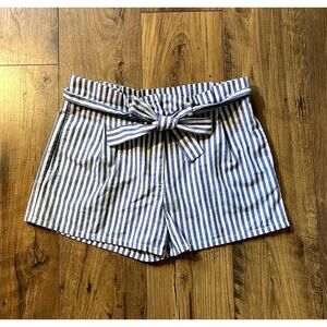 Love Tree Women High Waist Shorts Striped blue white Size Medium